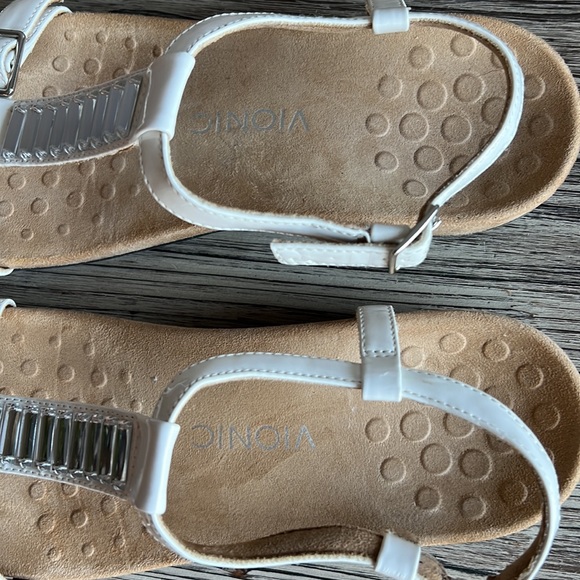 Vionic sandals size 10 great condition like new - Picture 5 of 7